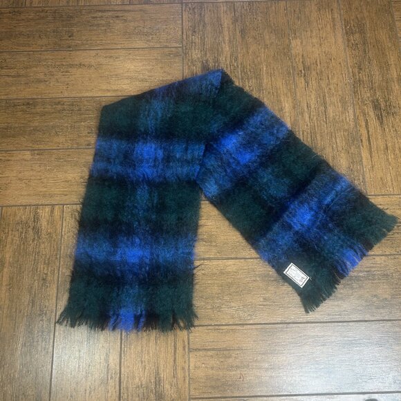 Andrew Steward Black Watch Plaid Scottish Mohair Rectangular Scarf With Fringe - Picture 6 of 6